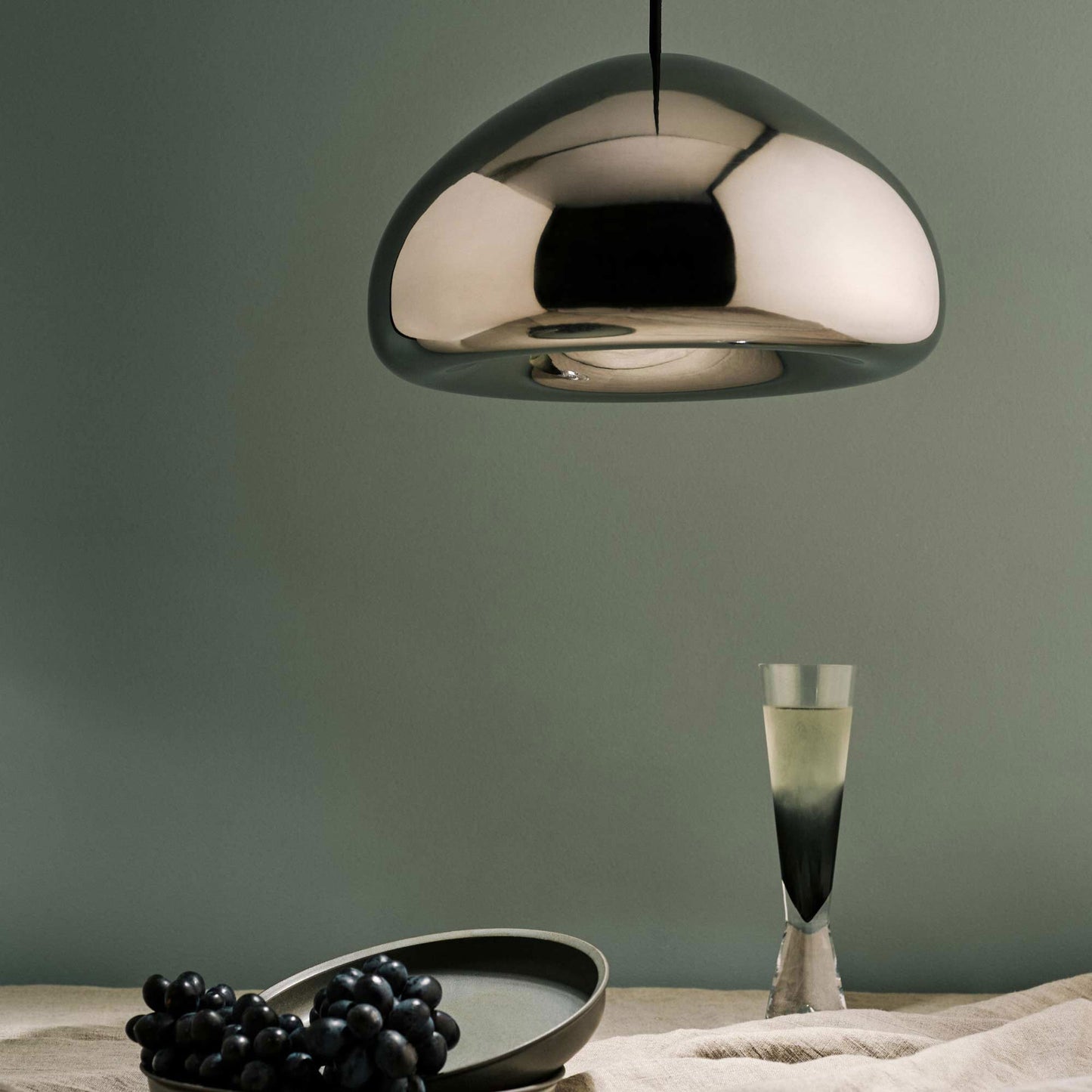 Void LED Pendant Light in Detail.