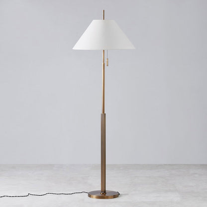Clic Floor Lamp in Detail.