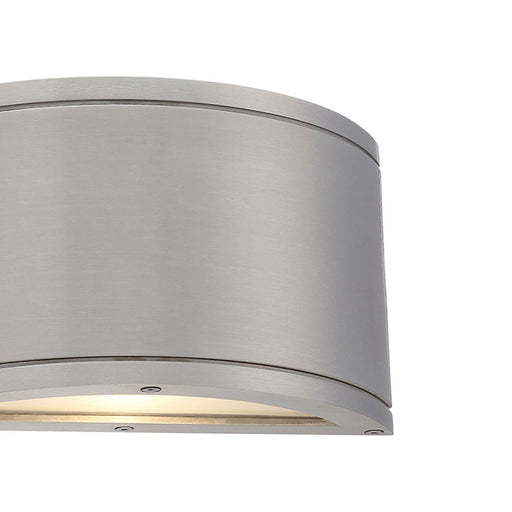 Tuble Horizontal Outdoor LED Wall Light in Detail.