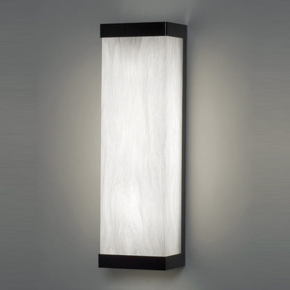 Classics Rim Outdoor LED Wall Light in Detail.