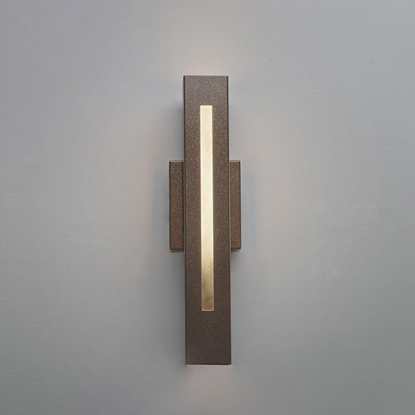 Cylo Peek LED Wall Light in Detail.