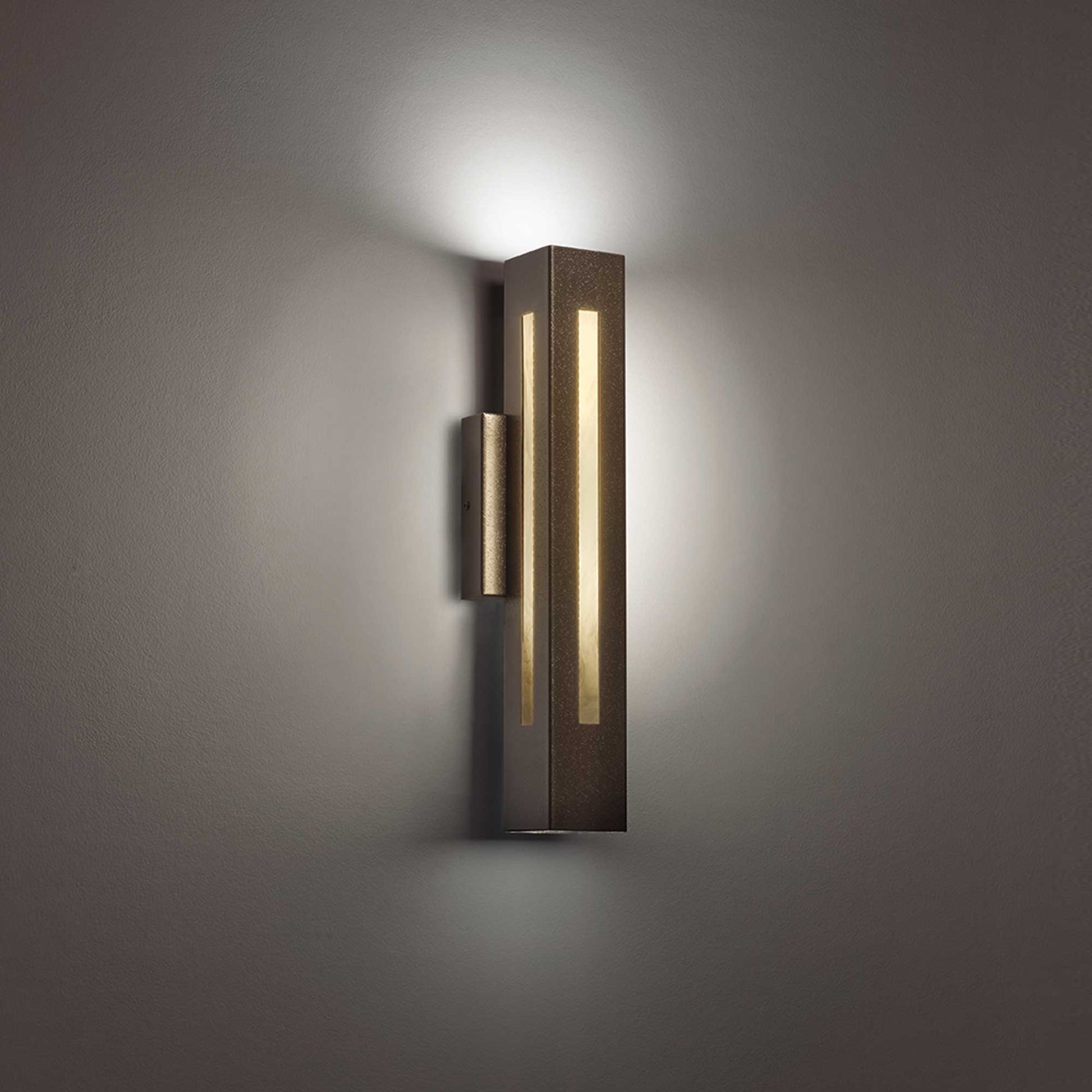 Cylo Peek LED Wall Light in Detail.