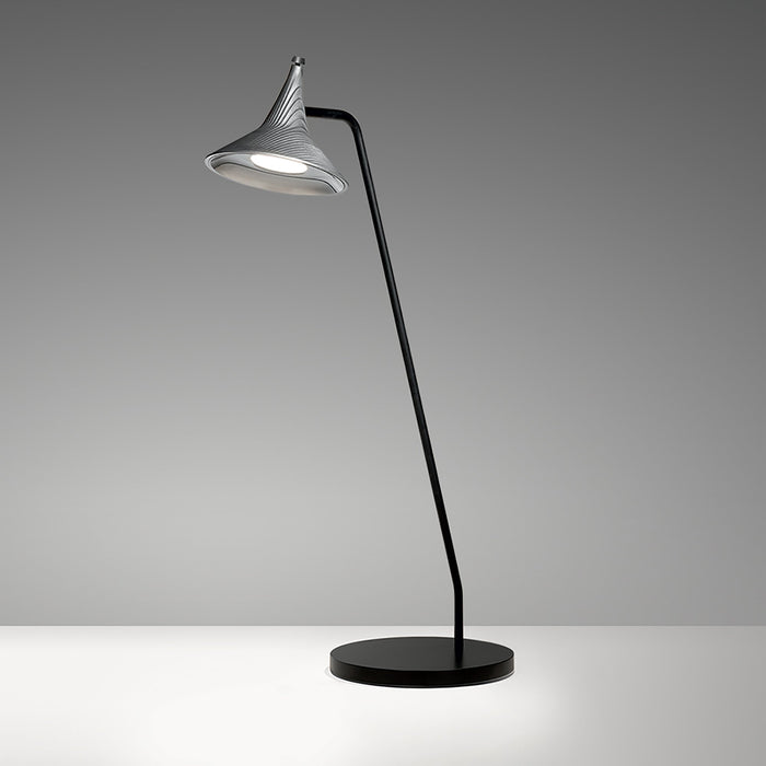 Unterlinden LED Table Lamp in Aluminum.