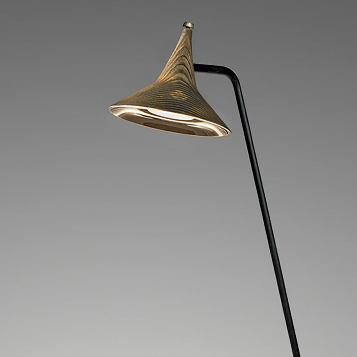 Unterlinden LED Table Lamp in Detail.