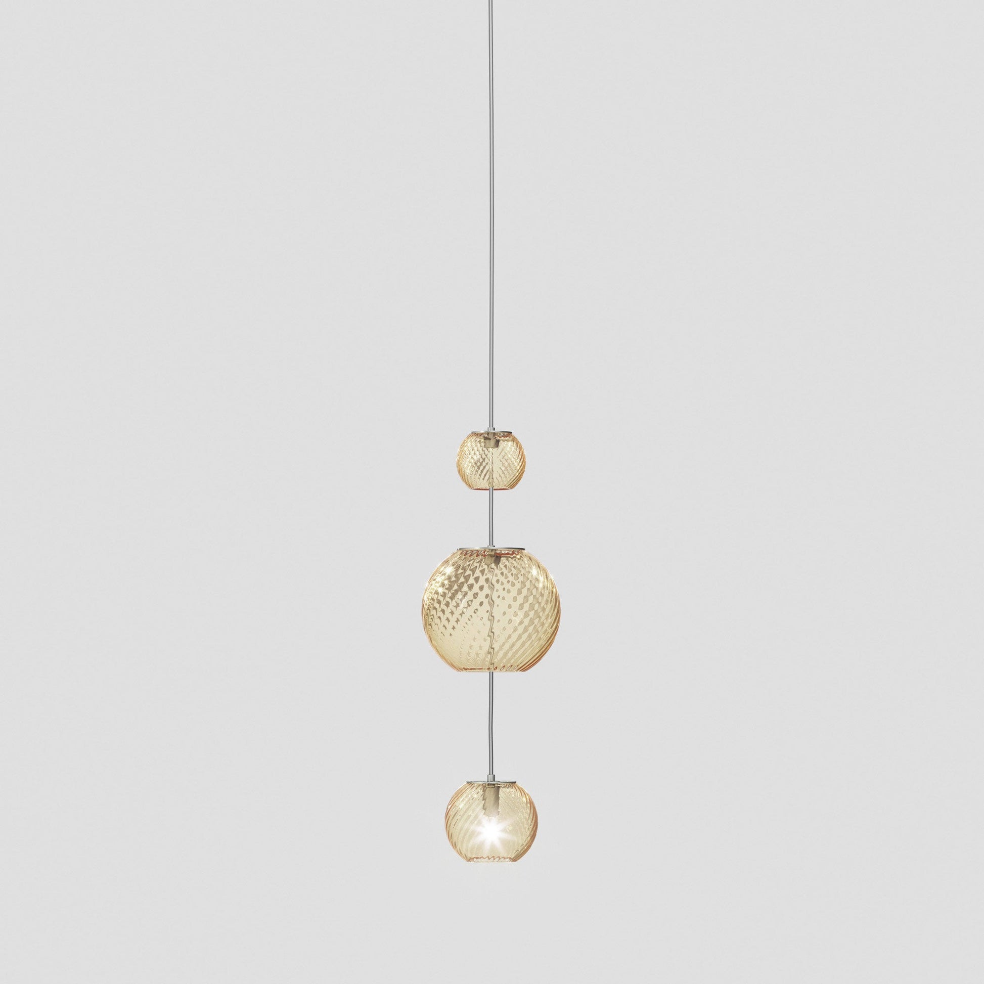 Oto Sp Pea Pendant Light in Detail.