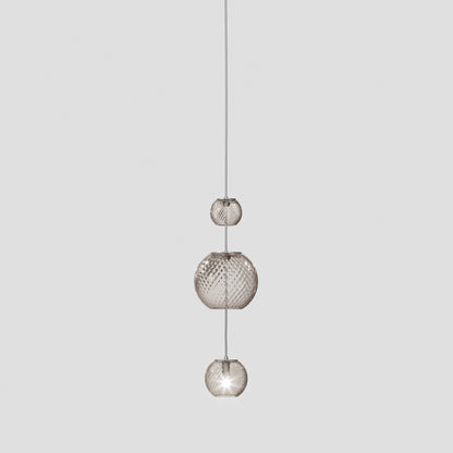 Oto Sp Pea Pendant Light in Detail.