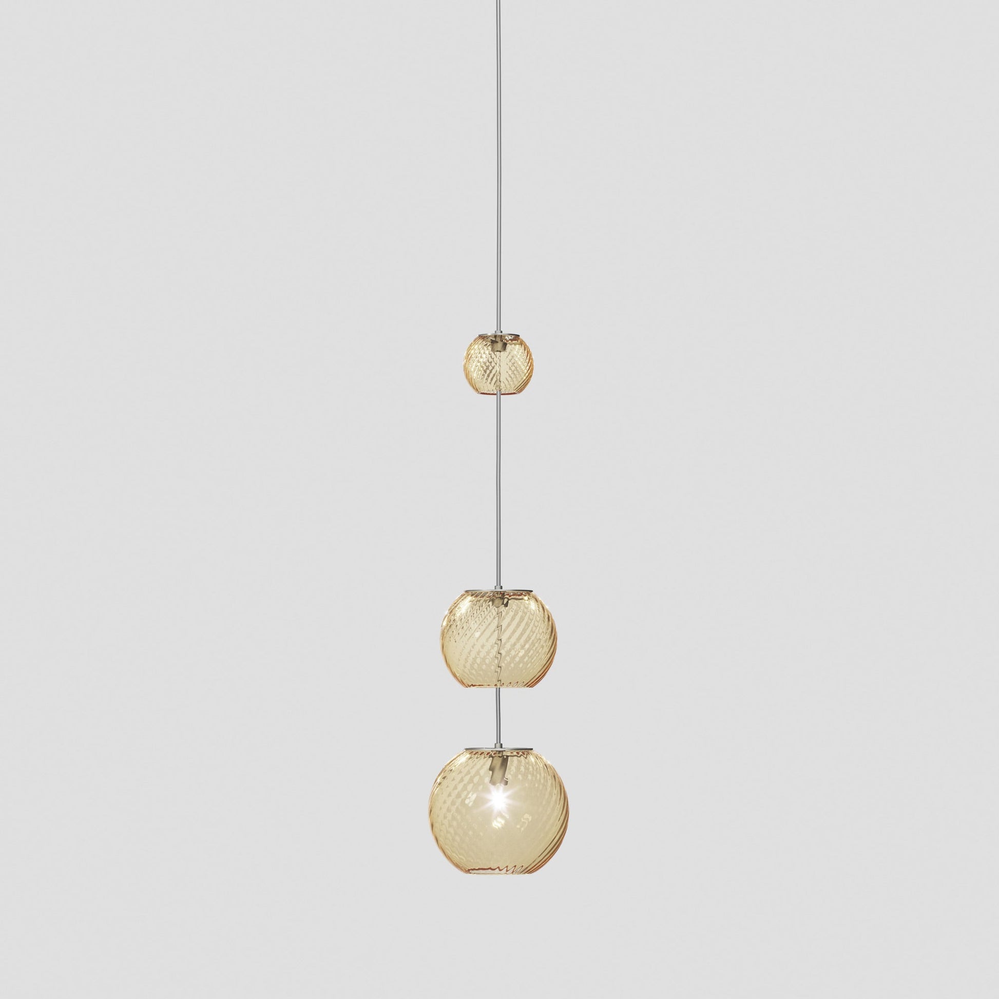 Oto Sp Pea Pendant Light in Detail.