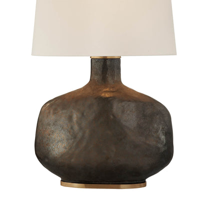 Beton Table Lamp in Detail.