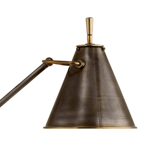 Goodman Table Lamp in Detail.