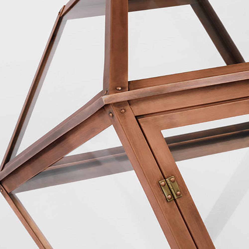 Stratford Outdoor Gas Post Light in Detail.