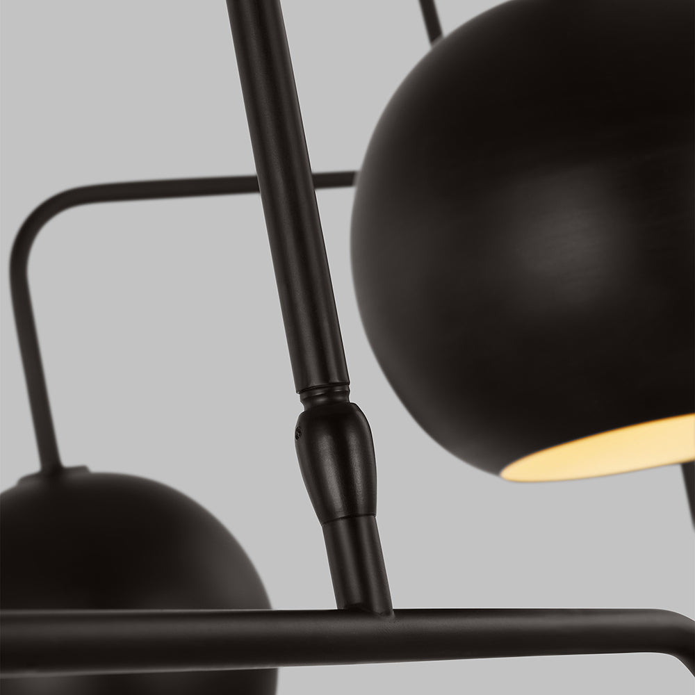 Chaumont XL Chandelier in Detail.