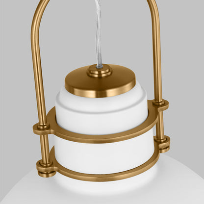 Upland XL Pendant Light in Detail.