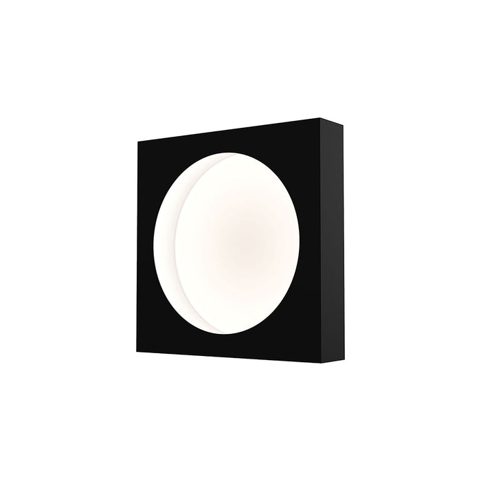 Vuoto™ LED Wall Light in Small/Satin Black.