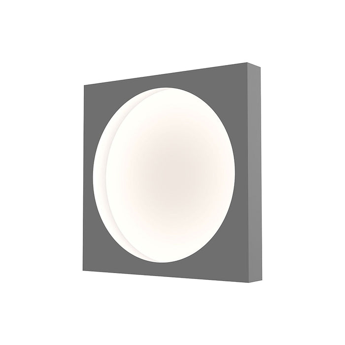 Vuoto™ LED Wall Light in Medium/Dove Gray.