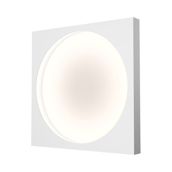 Vuoto™ LED Wall Light in Large/Satin White.