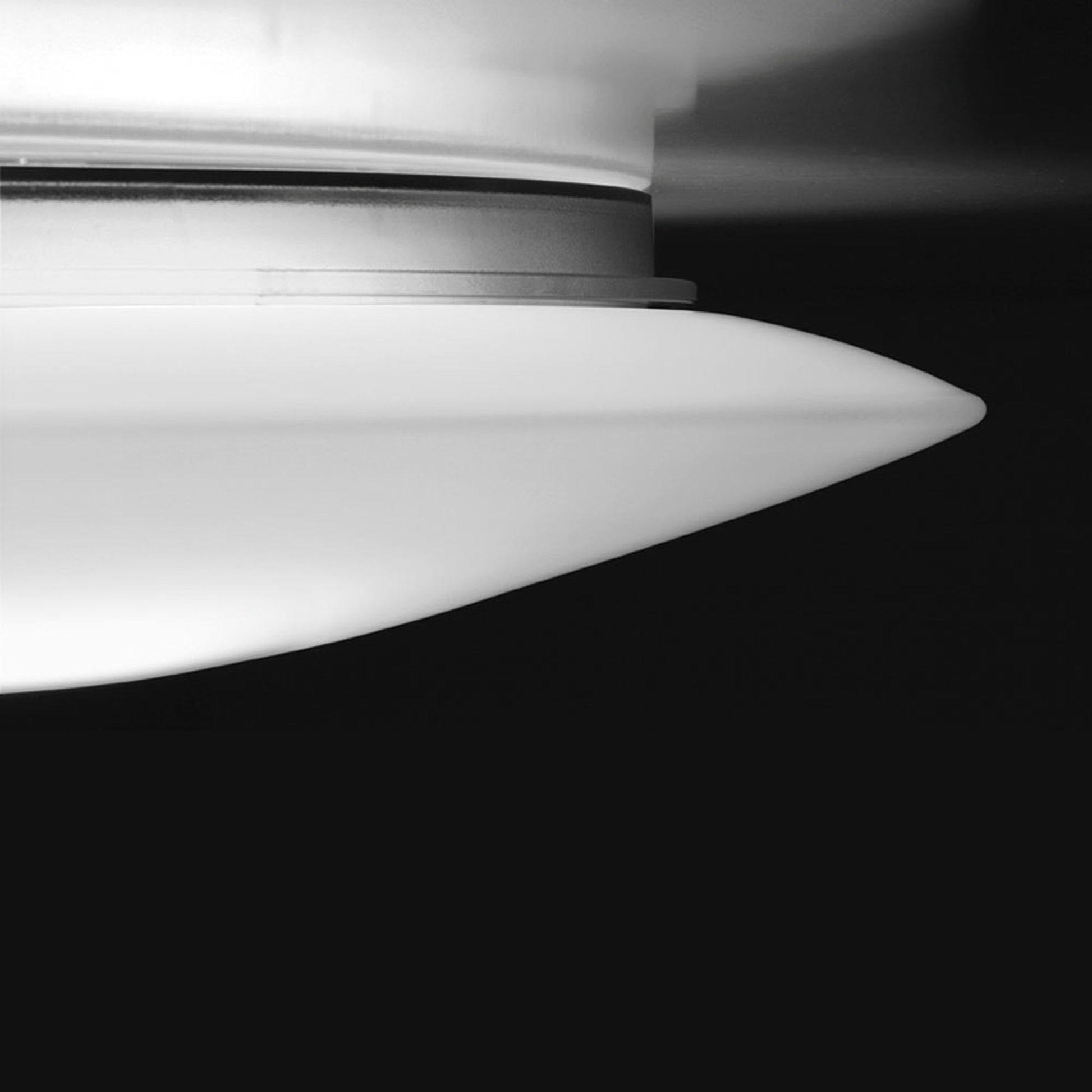 Bis Ceiling/Wall Light in Detail.