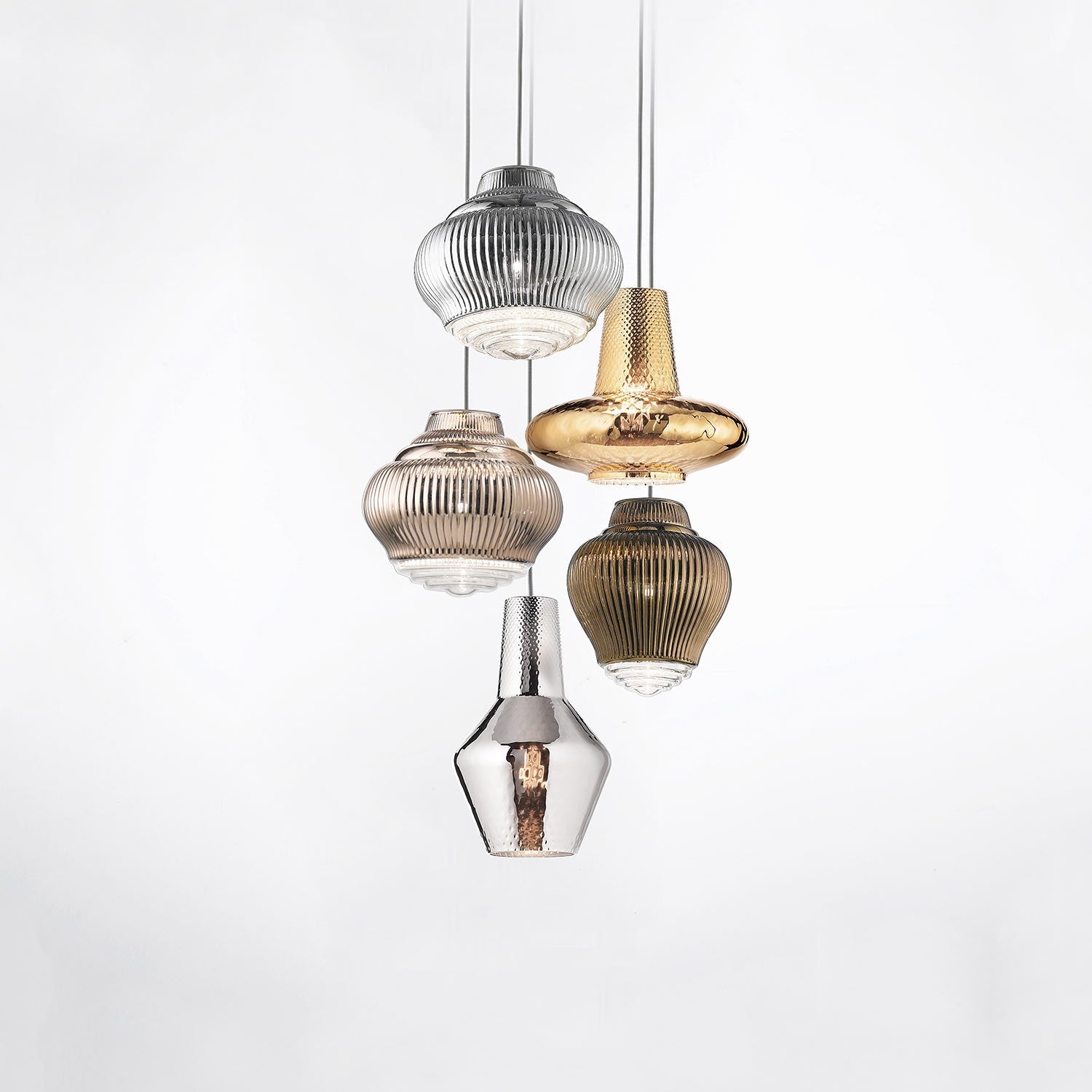 Bonnie Pendant Light in Detail.