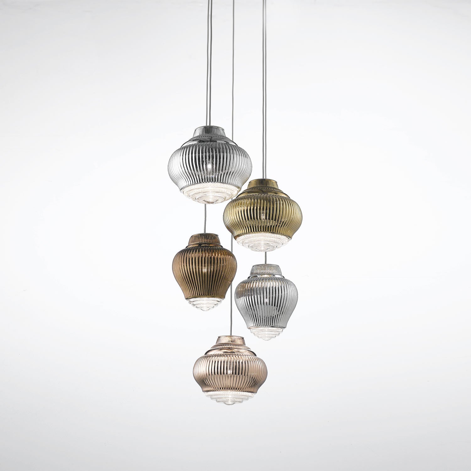 Bonnie Pendant Light in Detail.