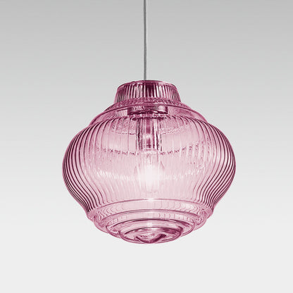 Bonnie Pendant Light in Detail.