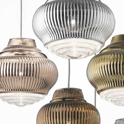 Bonnie Pendant Light in Detail.