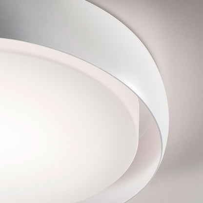 Treviso Ceiling / Wall Light in Detail.